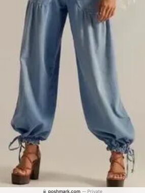 Free people light wash lotus balloon jeans